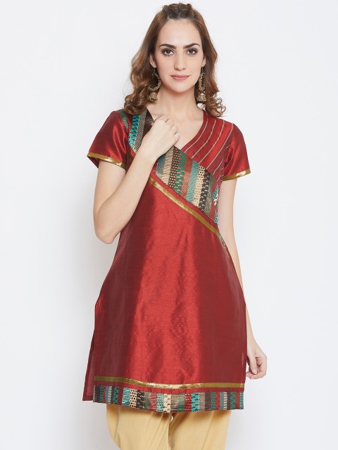 

AASK Women Maroon Embellished Straight Kurta