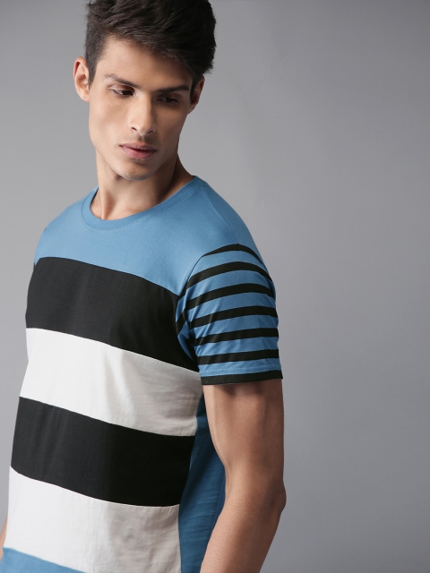

HERE&NOW Men Blue & Black Striped Round Neck T-shirt
