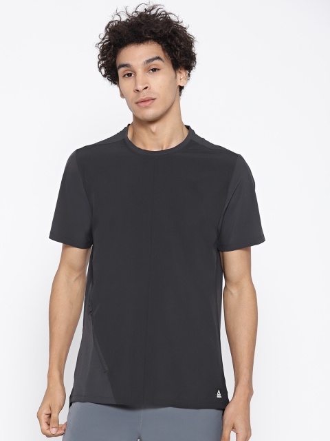 

Reebok Men Black Training Supply Woven Solid Training T-shirt