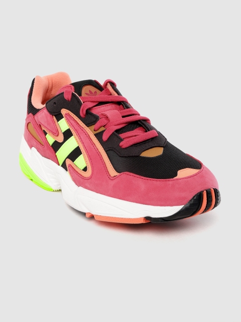 

ADIDAS Originals Men Pink & Black Yung-96 Chasm Colourblocked Sneakers