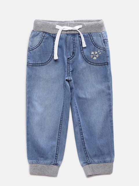 

Wowmom Girls Blue Regular Fit Mid-Rise Clean Look Jeans