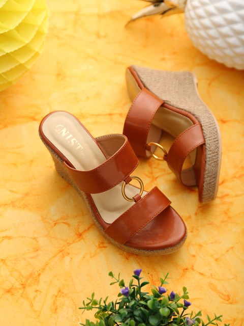 

GNIST Women Tan Brown Solid Heels
