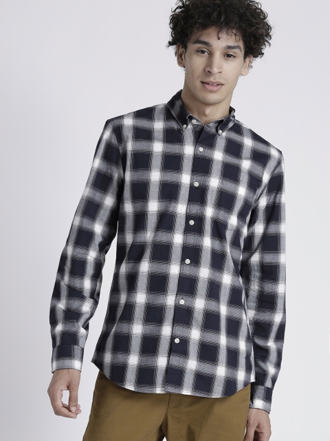 

GAP Men's Checked Lived-In Stretch Poplin Shirt, Navy blue