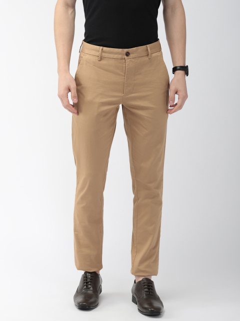 

Park Avenue Men Brown Solid Chinos