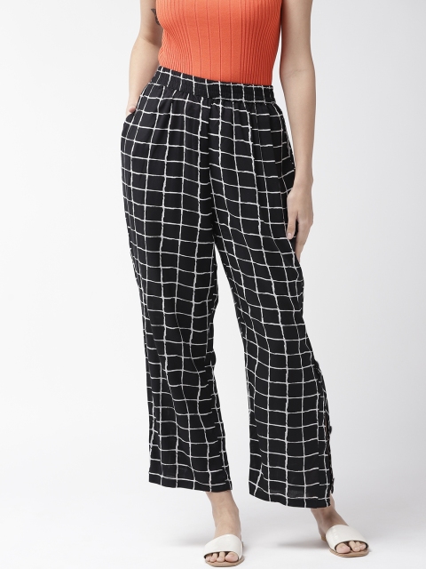 

plusS Women Black & White Checked Straight Palazzos