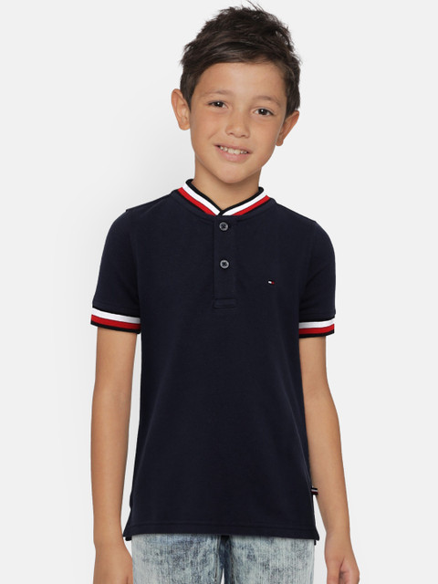 

Tommy Hilfiger Boys Navy Blue Solid Henley Neck T-shirt