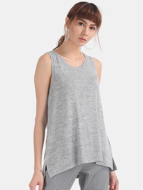 

GAP Women Grey Solid Softspun Swing Tank Top