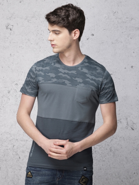 

Ecko Unltd Men Blue Colourblocked Slim Fit Round Neck T-shirt