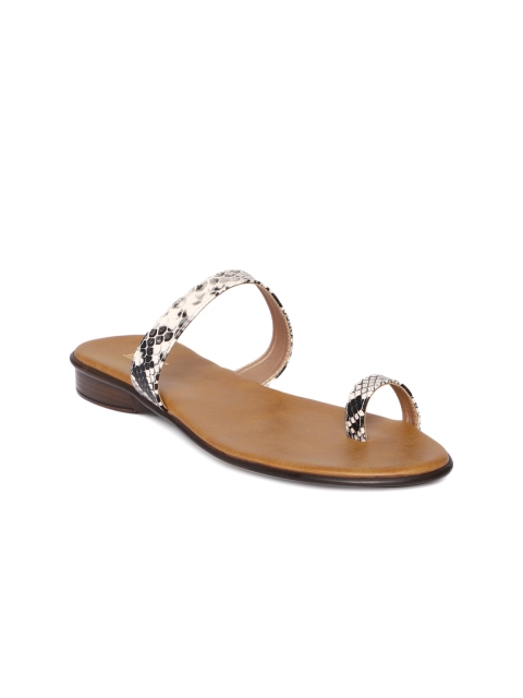 

Inc 5 Women Beige Solid One Toe Flats