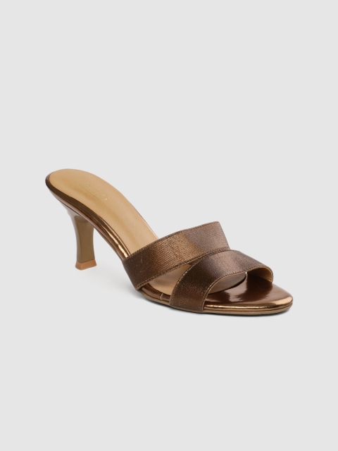 

Inc 5 Women Bronze-Toned Solid Sandals