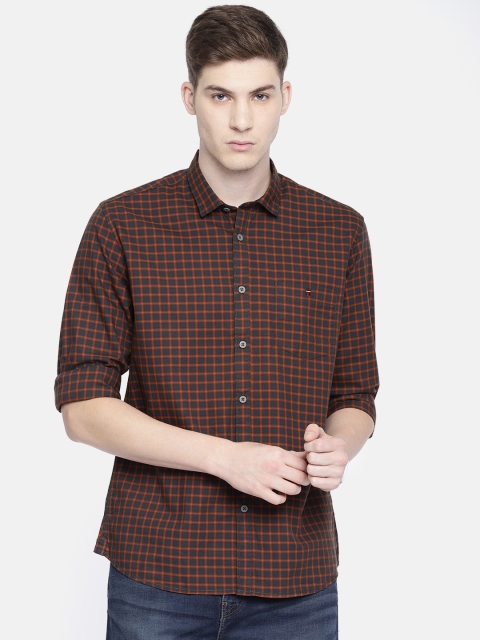 

Louis Philippe Jeans Men Navy Blue & Rust Orange Slim Fit Checked Casual Shirt