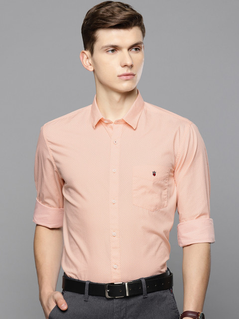 

Louis Philippe Sport Men Peach-Coloured & White Super Slim Fit Printed Smart Casual Shirt