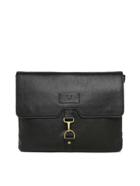 

Hidesign Men Black Solid Leather Messenger Bag