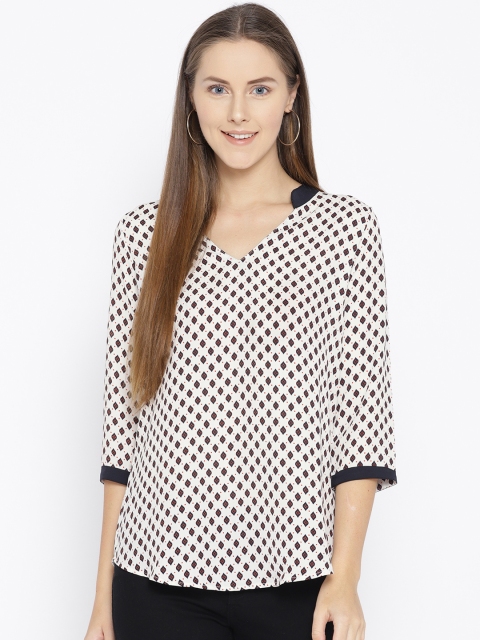 

Qurvii Plus Size Women White Navy Blue Printed Top