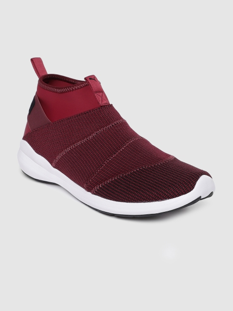 

Puma Men Maroon Mono knit X IDP Sneakers