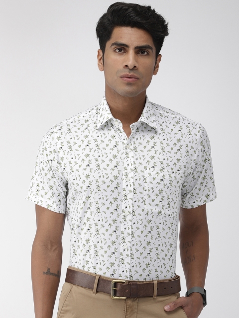 

Raymond Men White & Green Contemporary Regular Fit Printed Smart Casual Shirt