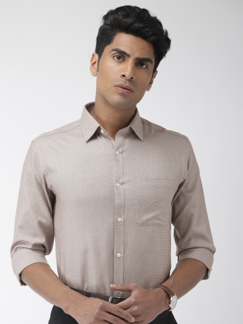 

Raymond Men Brown & Black Slim Fit Printed Formal Shirt