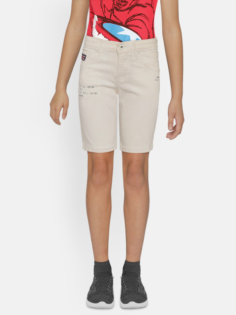 

Pepe Jeans Boys Off White Solid Slim Fit Mid-Rise Cotton Denim Shorts with Printed Detail