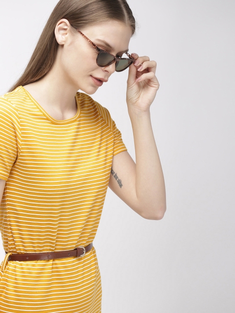 

Harvard Women Striped Yellow T-shirt Dress
