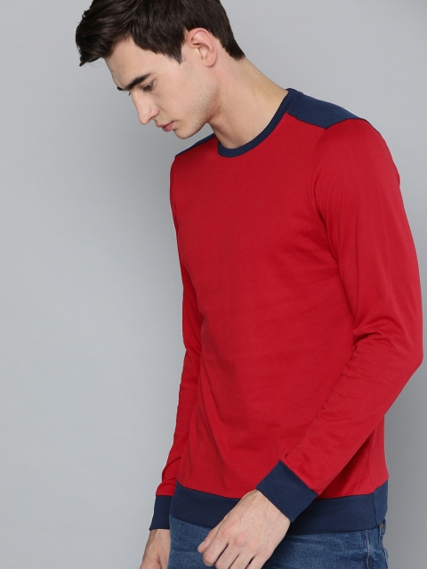 

Harvard Men Red Solid Round Neck T-shirt