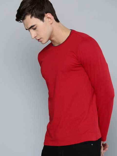 

Harvard Men Red Solid Round Neck T-shirt