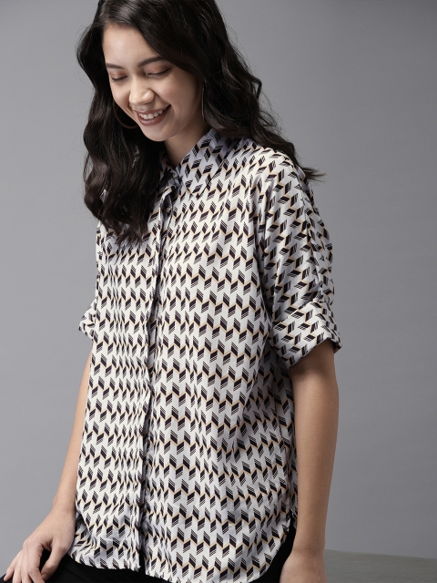 

HERE&NOW Women White & Black Regular Fit Printed Casual Shirt