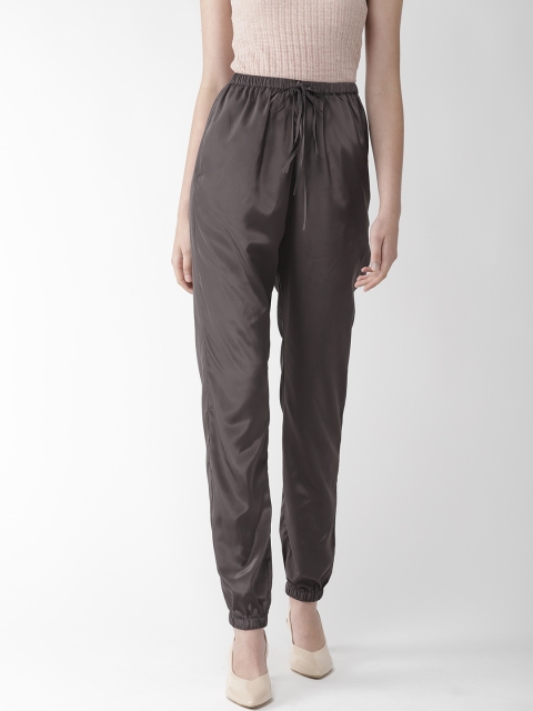 

QUIERO Women Charcoal Grey Slim Fit Solid Joggers