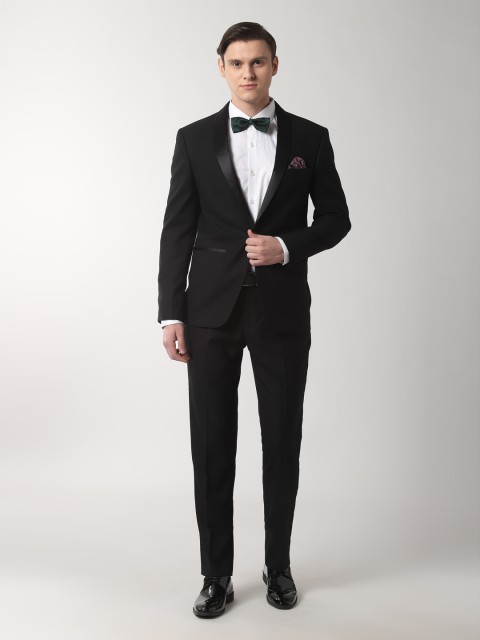 

Peter England Men Black Solid Suit