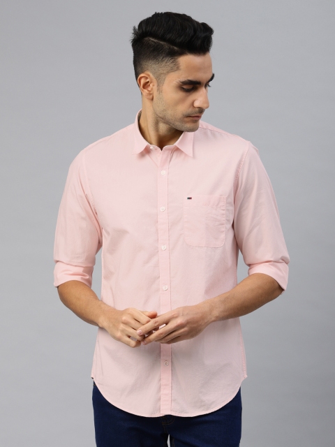 

Peter England Casuals Men Pink Slim Fit Solid Casual Shirt