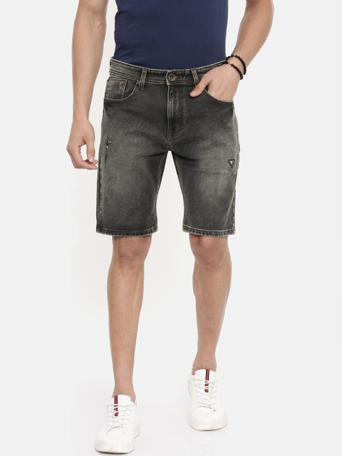 

Pepe Jeans Men Black Solid Slim Fit Denim Shorts