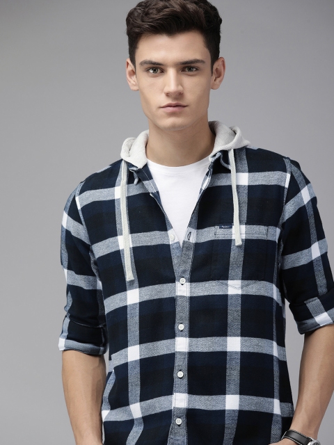 

Pepe Jeans Men Navy Blue Hooded Windowpane Checks Casual Shirt