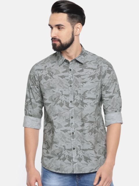 

Pepe Jeans Men Grey & Black Regular Fit Printed Casual Shirt