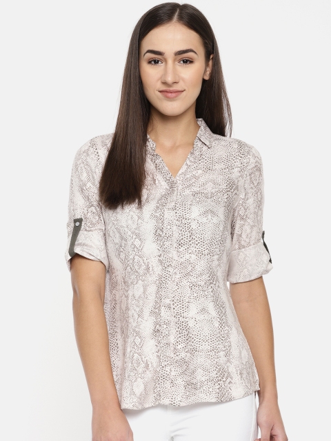 

Kraus Jeans Women Beige & Green Printed Casual Shirt
