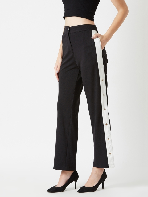 

Miss Chase Women Black Relaxed Straight Leg Regular Fit Solid Regular Trousers
