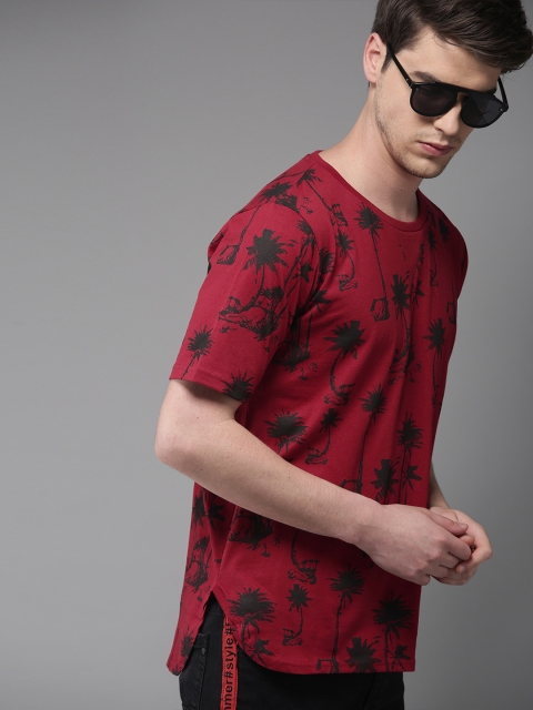 

Moda Rapido Men Maroon & Black Printed Round Neck T-shirt