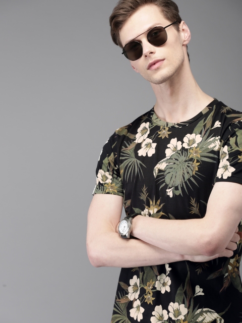 Men Black Off white Printed Round Neck Pure Cotton T-shirt