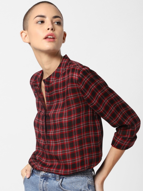 

ONLY Women Black & Red Checked High-Low Top