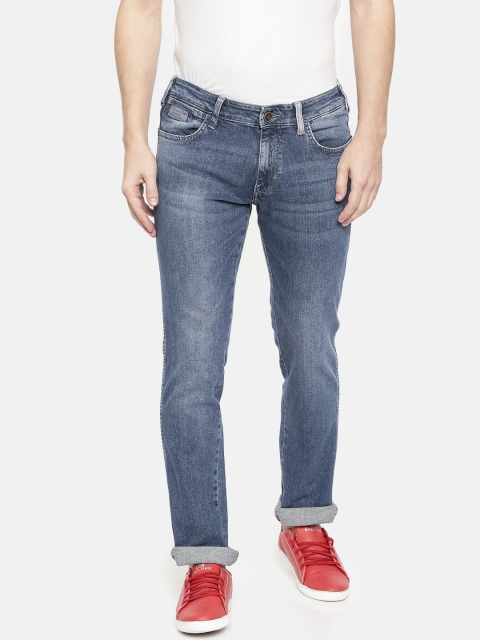 

Wrangler Men Blue Skanders Slim Fit Low-Rise Clean Look Stretchable Jeans