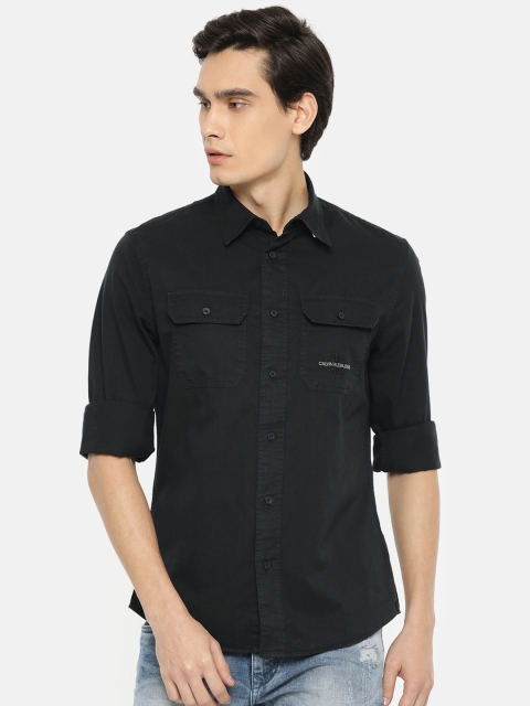 

Calvin Klein Jeans Men Black Regular Fit Solid Casual Shirt