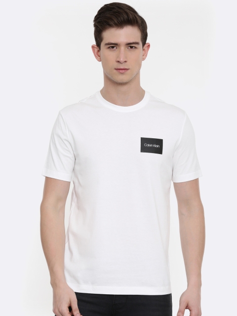 

Calvin Klein Jeans Men White Solid Round Neck T-shirt