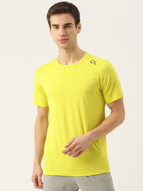 

Calvin Klein Jeans Men Yellow Solid Slim Fit T-shirt