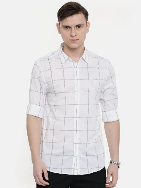 

Calvin Klein Jeans Men White & Grey Slim Fit Checked Casual Shirt