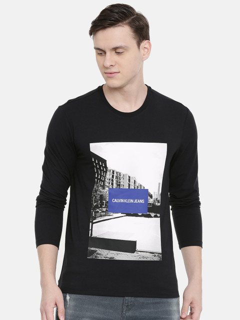 

Calvin Klein Jeans Men Black Printed Slim Fit Round Neck T-shirt