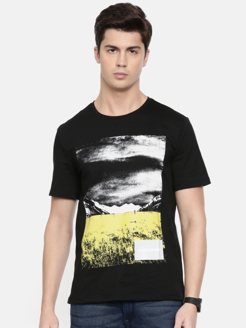 

Calvin Klein Jeans Men Black Printed Round Neck T-shirt
