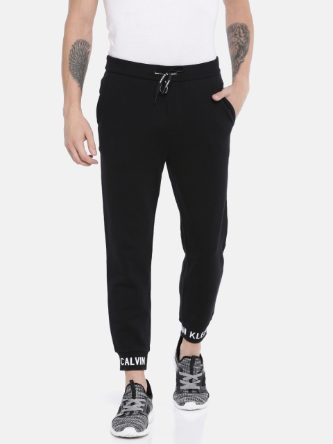 

Calvin Klein Jeans Men Black Solid Slim Fit Joggers