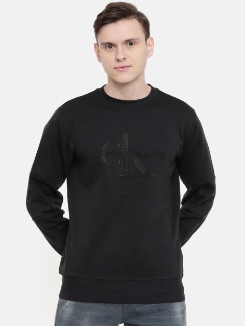

Calvin Klein Jeans Men Black Embroidered Sweatshirt