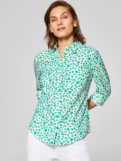 

ESPRIT Women White & Green Printed Casual Shirt