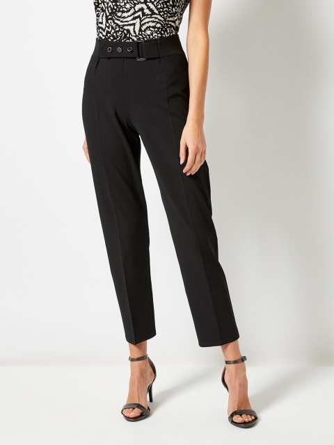 

DOROTHY PERKINS Women Black Regular Fit Solid Cropped Trousers