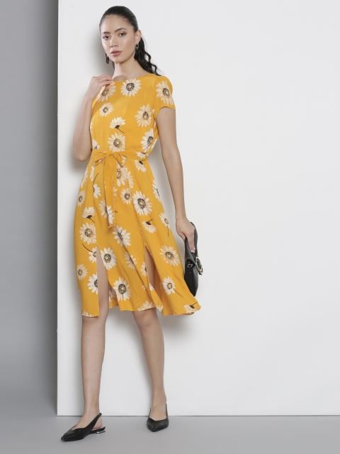 

DOROTHY PERKINS Women Yellow & Off-White Floral Print A-Line Dress