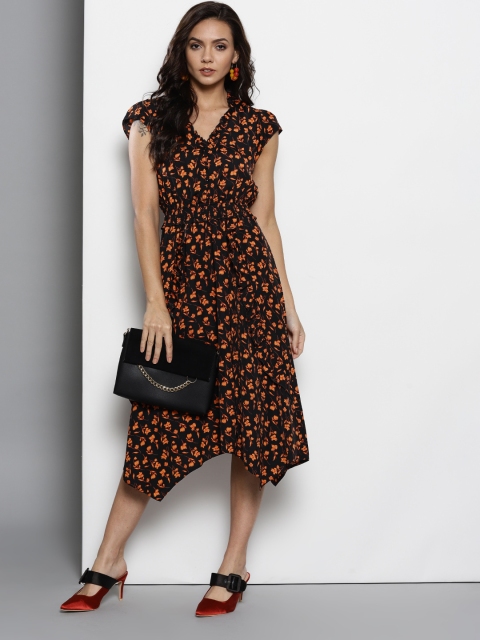 

DOROTHY PERKINS Women Black & Orange Floral Printed Fit & Flare Dress